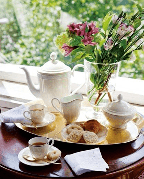 Desayuno con flores